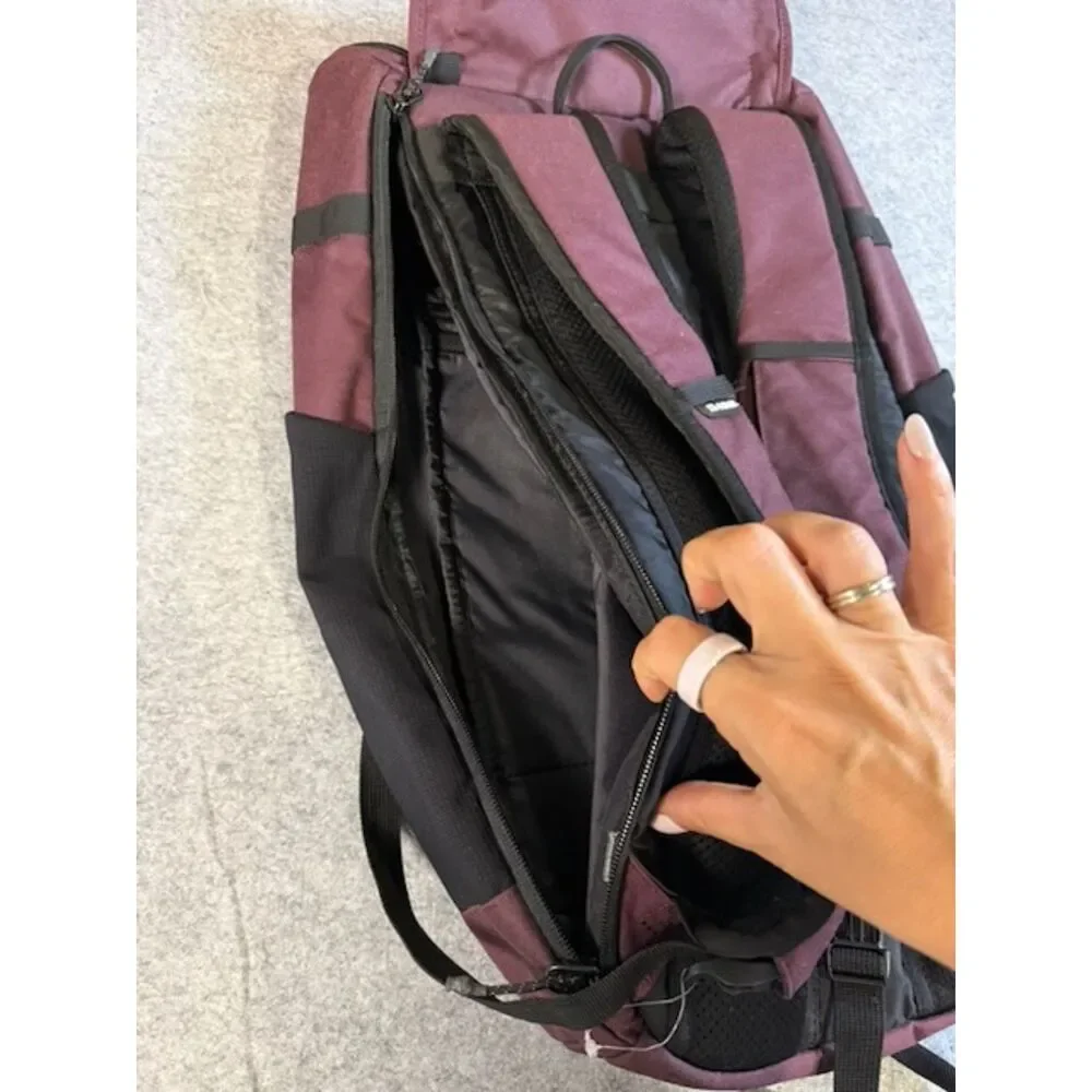 Dakine Backpack Burgundy Plum Black Outdoor Travel Laptop Hiking Pack